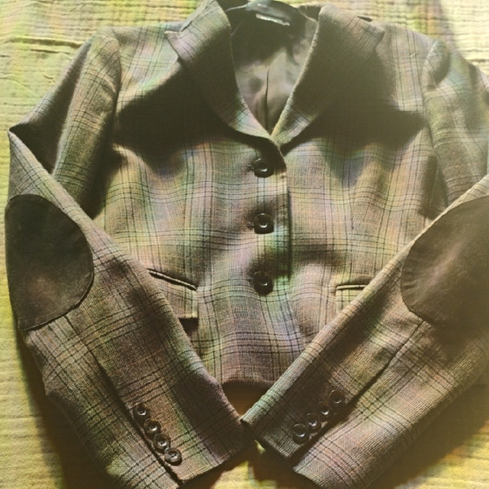 BCBG Plaid Women's Jacket with Elbow Patches and cute Simple Buttons On Sleeves